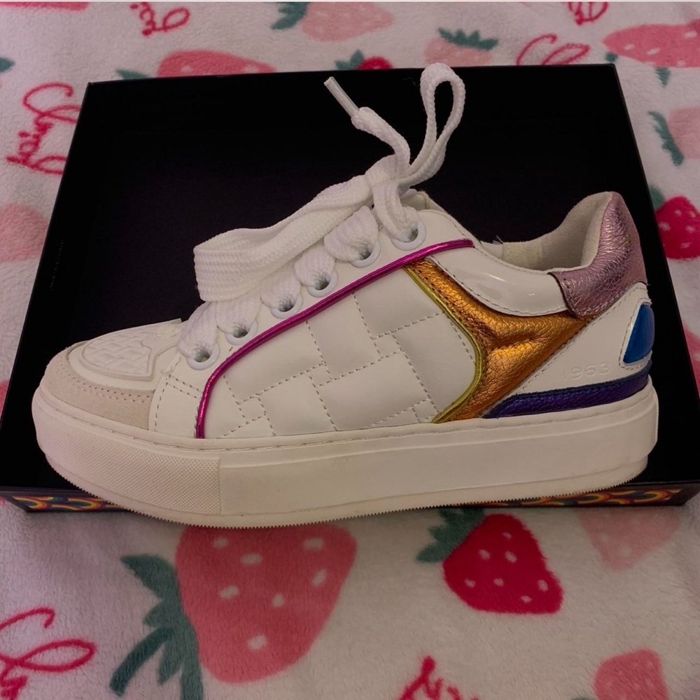 Kurt Geiger sneakers